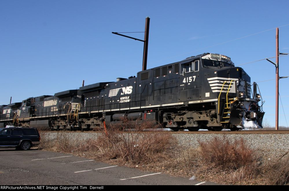 NS 4157 leads 20Q